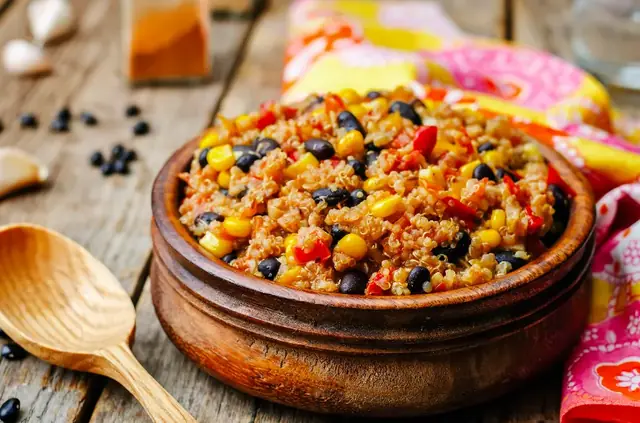 Salada de Feijão, Milho e Quinoa pronta, receita Urbano